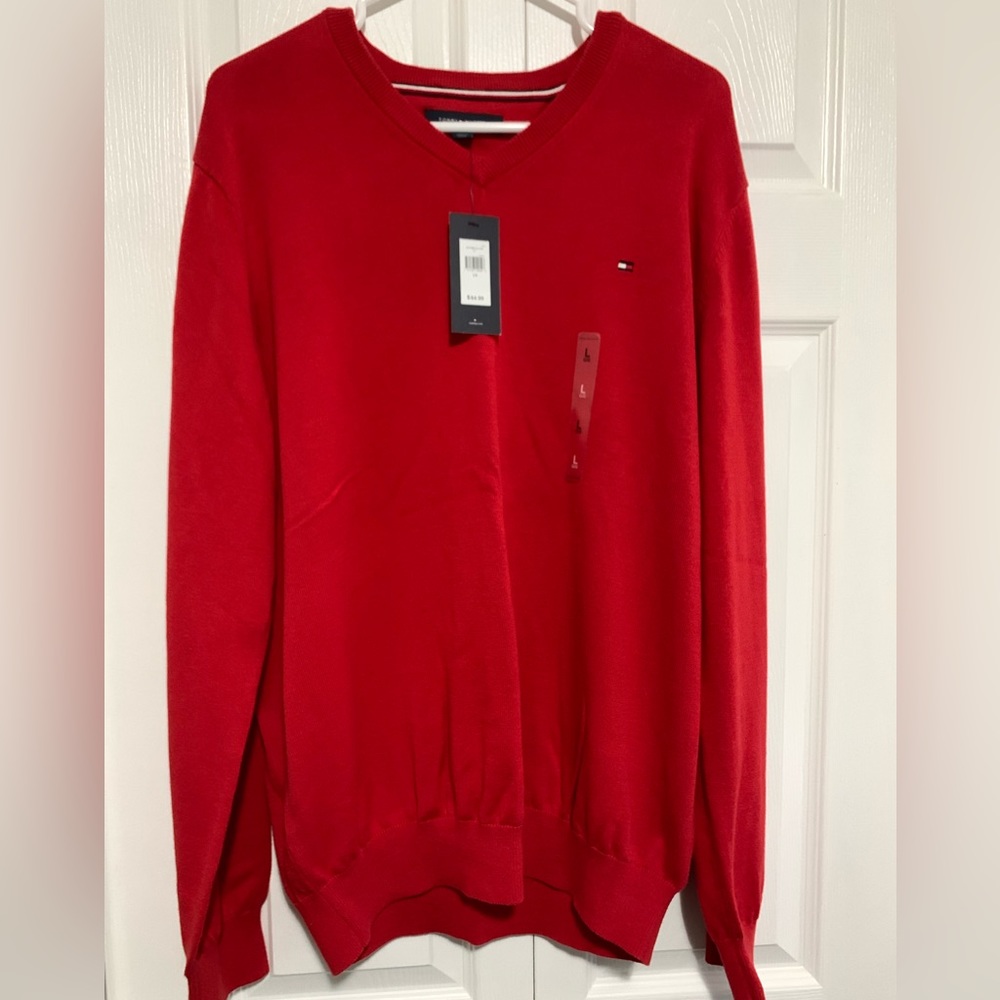 Men’s sweater
